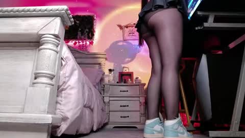 Lava online show from April 24, 10:34 pm