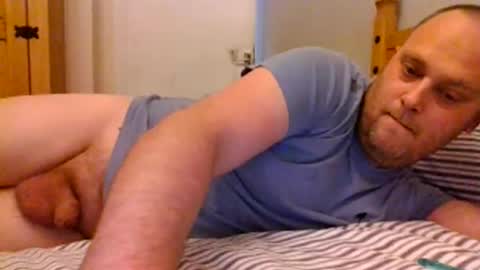 Snapshot of bigandsmall1989 chatting on January 13, 12:35 pm bigandsmall1989 online show from January 13, 12:35 pm