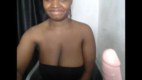 Snapshot of bigassdrip chatting on April 26, 5:32 pm bigassdrip online show from April 26, 5:32 pm
