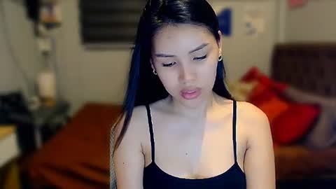 Snapshot of bigassslutdoll chatting on July 23, 3:43 pm Mia online show from July 23, 3:43 pm
