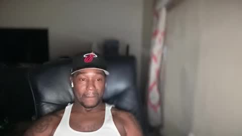 Snapshot of bigbackwoodcali chatting on October 30, 6:26 am bigbackwoodcali online show from October 30, 6:26 am