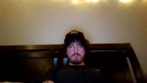 Snapshot of bigballzinface chatting on December 16, 10:24 pm bigballzinface online show from December 16, 10:24 pm