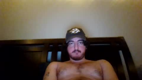 Snapshot of bigballzinface chatting on February 18, 12:26 am bigballzinface online show from February 18, 12:26 am