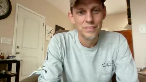 Snapshot of bigbbaxk4 chatting on November 24, 8:52 pm bigbbaxk4 online show from November 24, 8:52 pm