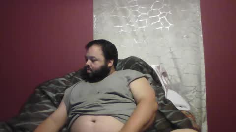 Snapshot of bigbear3287 chatting on October 6, 9:29 am Liam online show from October 6, 9:29 am