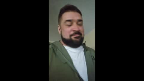 Snapshot of bigbear39x chatting on December 16, 7:02 am bigbear39x online show from December 16, 7:02 am