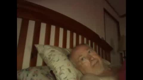 Snapshot of bigbenidick1 chatting on April 27, 1:58 am BB online show from April 27, 1:58 am