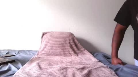 Snapshot of bigblakfabio chatting on October 7, 7:00 pm Ty online show from October 7, 7:00 pm