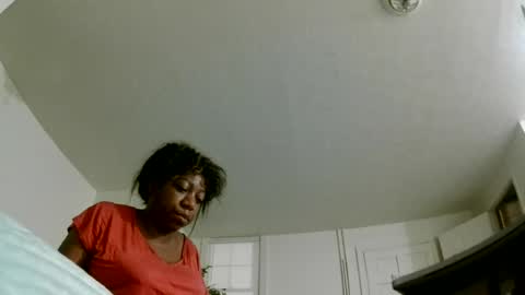 Snapshot of bigboobs_bouncin chatting on August 3, 6:56 am Ashley online show from August 3, 6:56 am