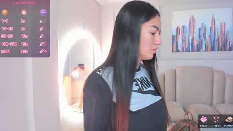   online show from January 4, 10:05 am