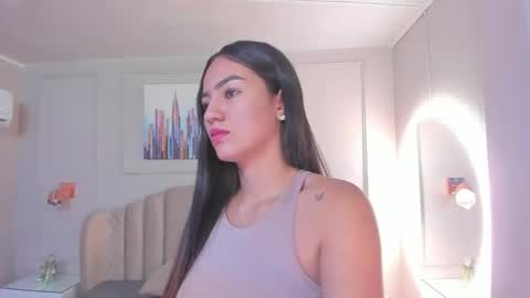   online show from February 11, 10:04 am