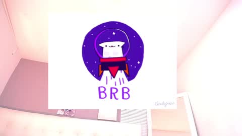 Mia online show from December 27, 11:10 pm