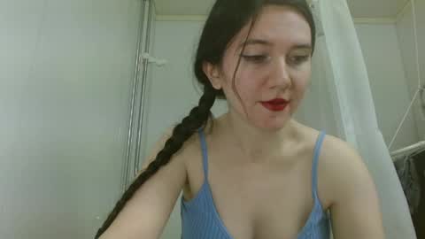 Isabella online show from April 3, 7:56 pm