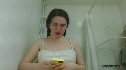 Snapshot of bigbootybunny chatting on May 6, 2:11 pm Isabella online show from May 6, 2:11 pm