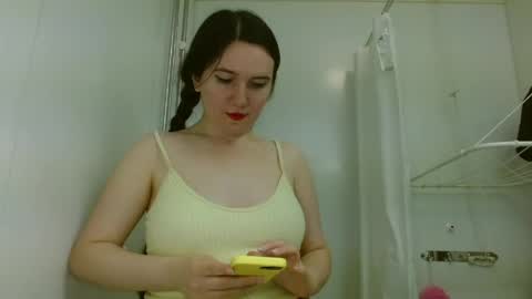 Snapshot of bigbootybunny chatting on May 27, 3:03 am Isabella online show from May 27, 3:03 am