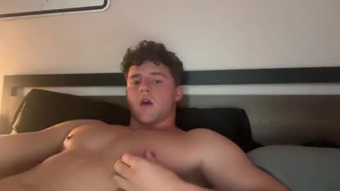 bigbootyburger1 online show from April 12, 3:33 am