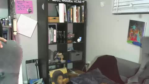 bigboybigbutt69 online show from February 1, 5:17 am