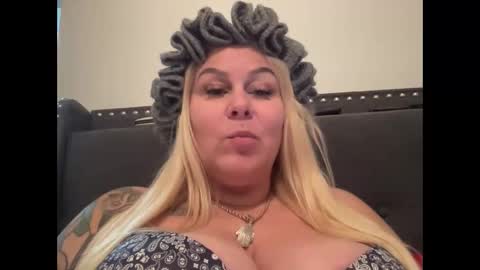 BIG BREAST SABRINA online show from November 27, 2:46 am