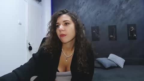 bigbuttjany online show from September 29, 9:19 pm