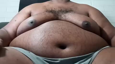 Snapshot of bigchub445 chatting on April 26, 11:13 pm MassChub online show from April 26, 11:13 pm