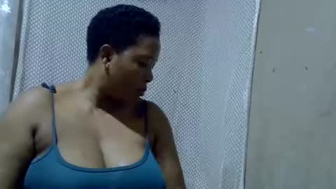 Snapshot of bigclit_wethairypus chatting on July 18, 4:55 pm bigclit_wethairypus online show from July 18, 4:55 pm