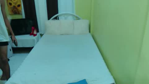 bigcock_kerbzz online show from September 21, 12:40 pm