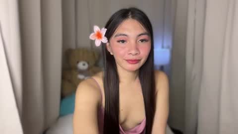 Yeng online show from February 27, 8:28 am