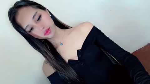 ZARINA online show from April 19, 12:04 pm