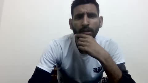 akash online show from February 15, 5:30 am