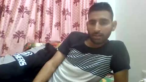 akash online show from February 25, 8:35 am