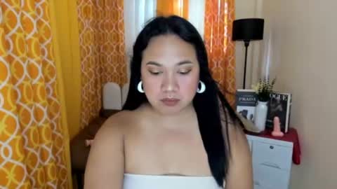 BABY LEXIE online show from June 6, 7:02 am