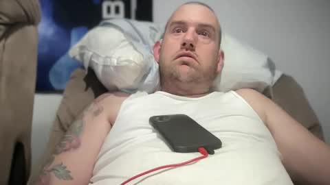 bigcocksuckingslut online show from January 30, 1:55 am