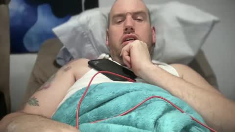 bigcocksuckingslut online show from January 31, 2:04 am