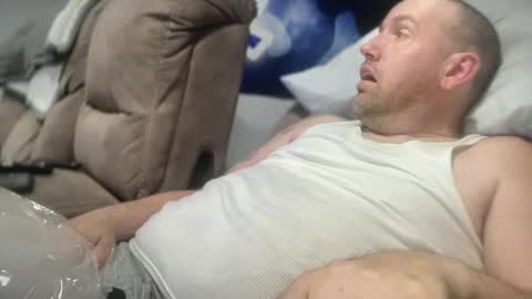 bigcocksuckingslut online show from February 2, 12:40 am