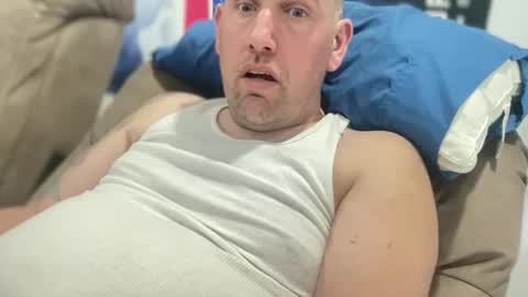bigcocksuckingslut online show from April 12, 6:24 pm