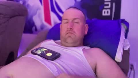 bigcocksuckingslut online show from April 21, 1:07 am