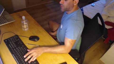 bigcok35spain online show from April 16, 6:41 pm