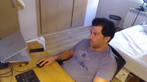 Snapshot of bigcok35spain chatting on June 25, 7:07 pm bigcok35spain online show from June 25, 7:07 pm