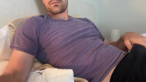 bigcollegecock69690 online show from April 29, 5:52 pm