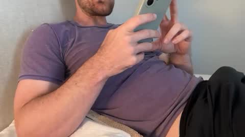 Snapshot of bigcollegecock69690 chatting on May 4, 9:00 pm bigcollegecock69690 online show from May 4, 9:00 pm