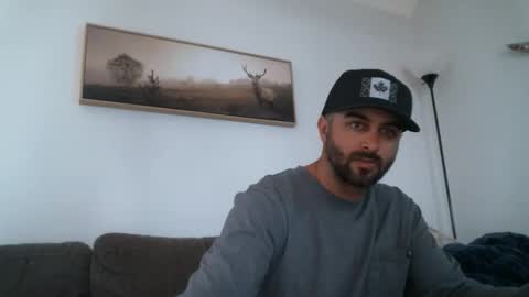 Snapshot of bigcumcanada chatting on March 22, 10:46 pm bg online show from March 22, 10:46 pm