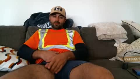 Snapshot of bigcumcanada chatting on May 6, 10:15 pm bg online show from May 6, 10:15 pm