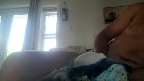 Snapshot of bigcumcanada chatting on July 6, 8:44 pm bg online show from July 6, 8:44 pm
