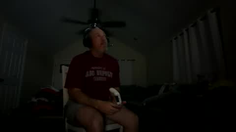 bigd1979661866 online show from April 20, 2:25 am