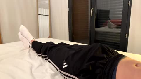 Frenchy bigD online show from February 26, 8:15 am