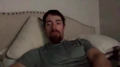 Snapshot of bigdaddy75333 chatting on April 30, 12:00 pm bigdaddy75333 online show from April 30, 12:00 pm