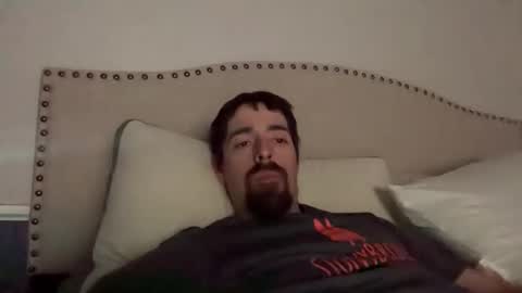 Snapshot of bigdaddy75333 chatting on May 11, 12:00 pm bigdaddy75333 online show from May 11, 12:00 pm