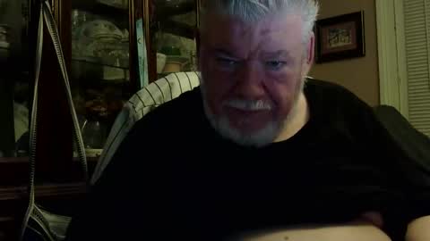 BigDaddyBear online show from March 1, 11:40 pm