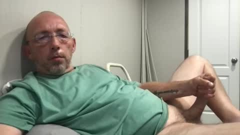 bigdaddydelight online show from June 3, 10:48 pm