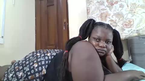VIOLET online show from June 4, 9:32 pm